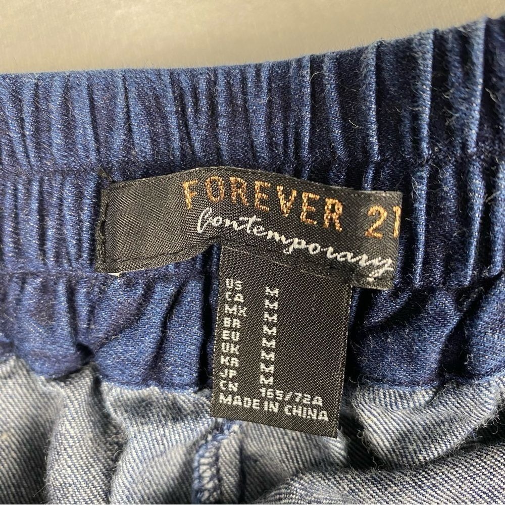 Forever 21 Contemporary Wide Leg Cropped Denim Pants Belted Dark Wash M - Picture 3 of 10
